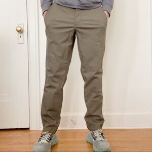 Kit and Ace Commute Pant Standard Fit Olive Green Men’s 30x29